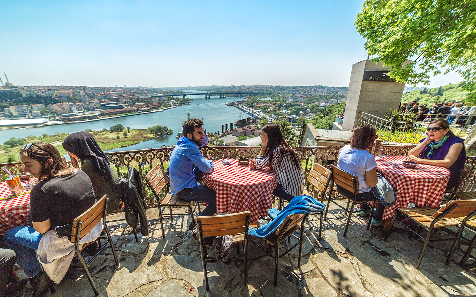Afternoon Cruise in Bosphorus Strait with Cable Car to Pierre Loti Hill tickets in Istanbul - Features | TickYourList