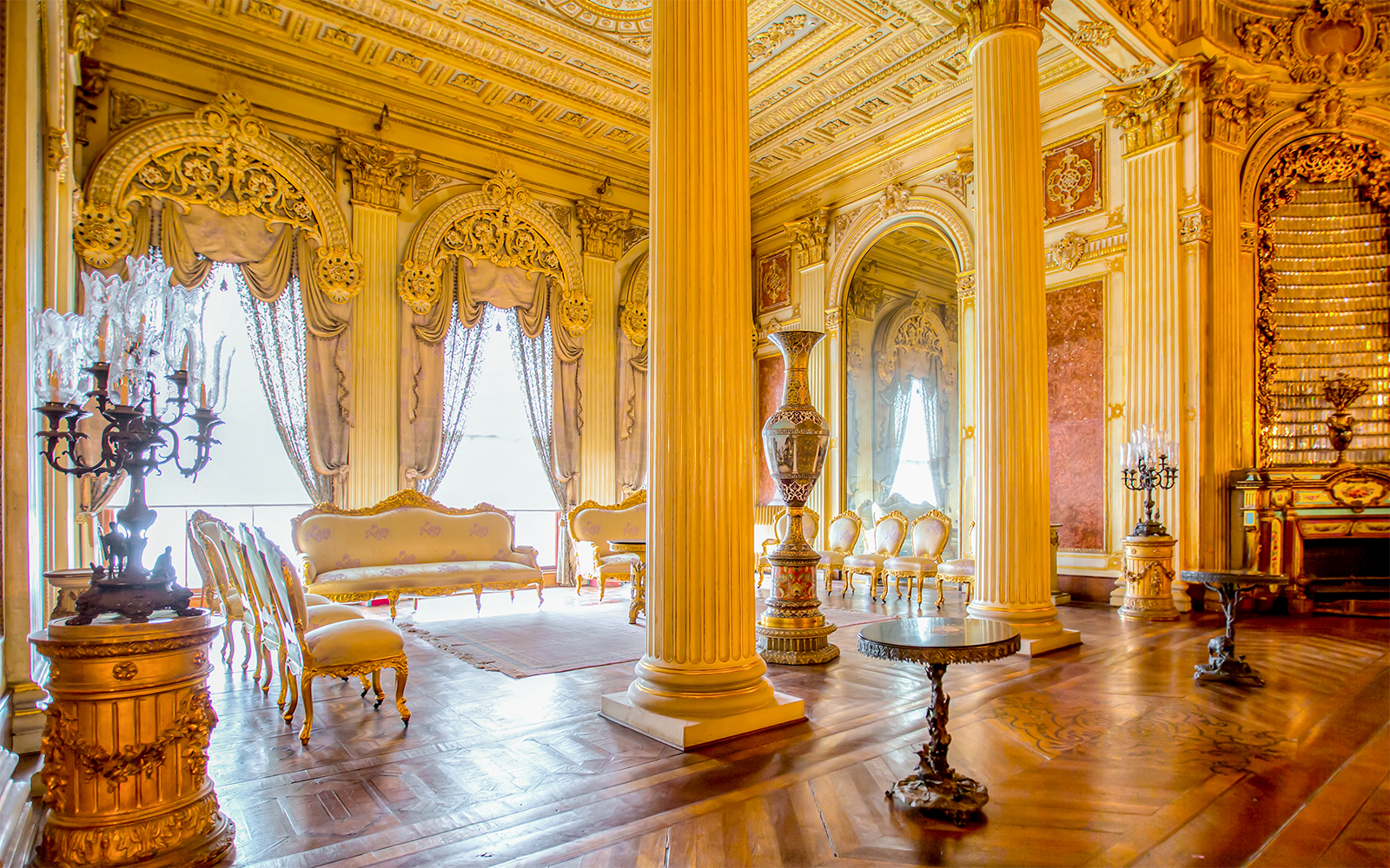 Dolmabahçe Palace & Harem Skip-the-Line Tickets with Audio Guide in Istanbul - Highlights | TickYourList